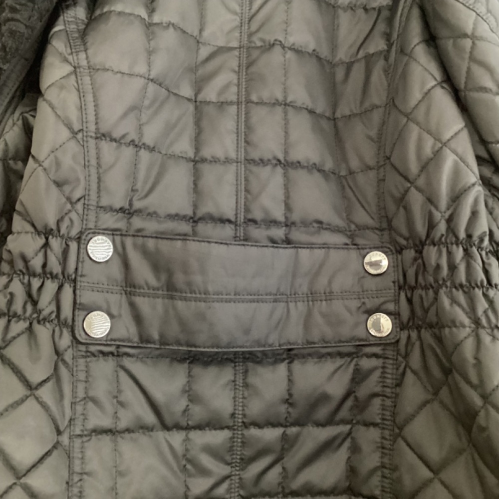 Laundry by Shelli Segal, NWOT, black, reversible faux fur/puffer, sz L, midi - Picture 7 of 11